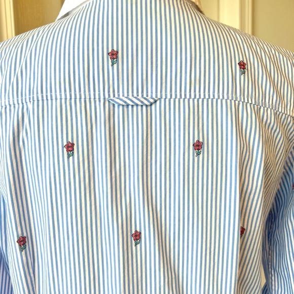 BROOKS BROTHERS Red Fleece Rose Embroidered Striped Button Down Shirt—SZ. 4 - Picture 4 of 14